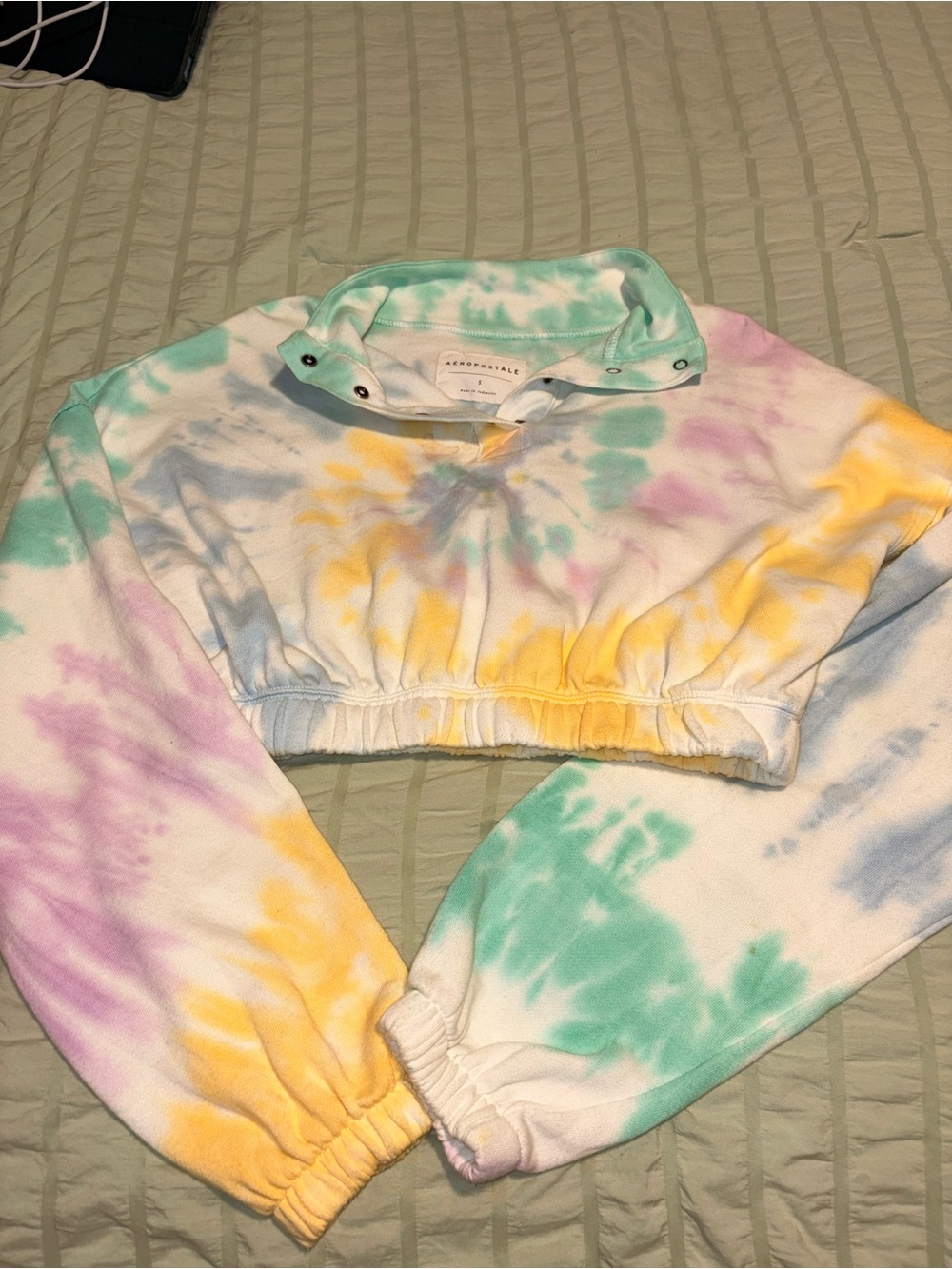 Cropped Tie-Dye Sweatshirt - Pastel Yellow, Mint, Lavender